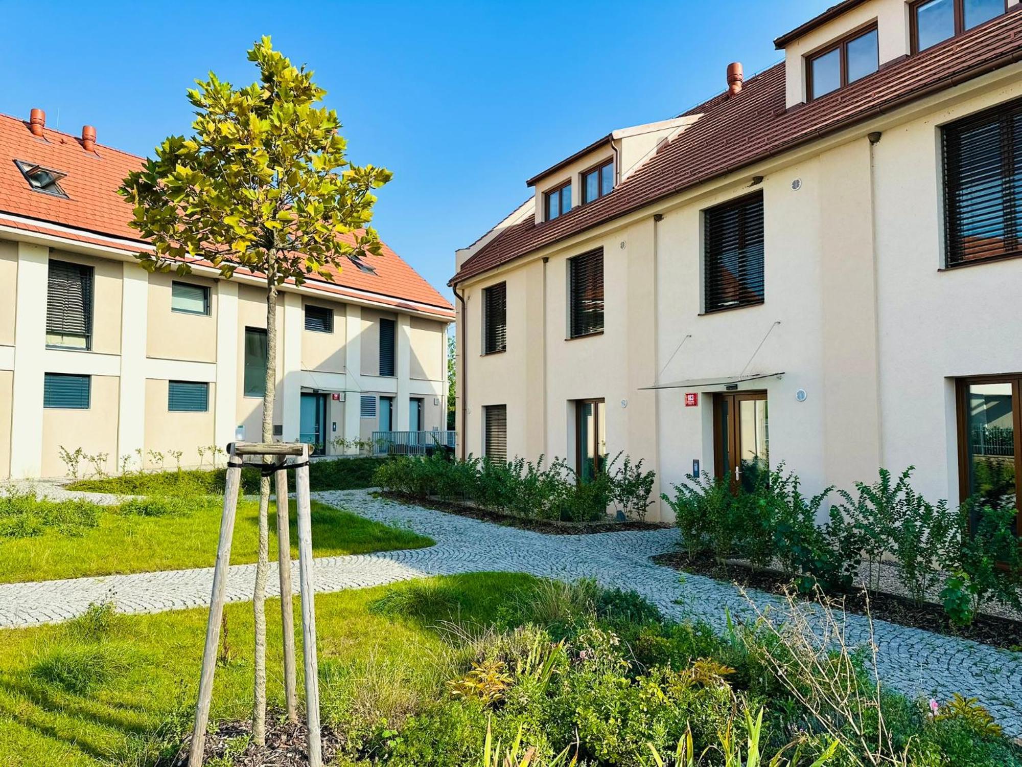 Studio Kralovice Apartment Prága Kültér fotó